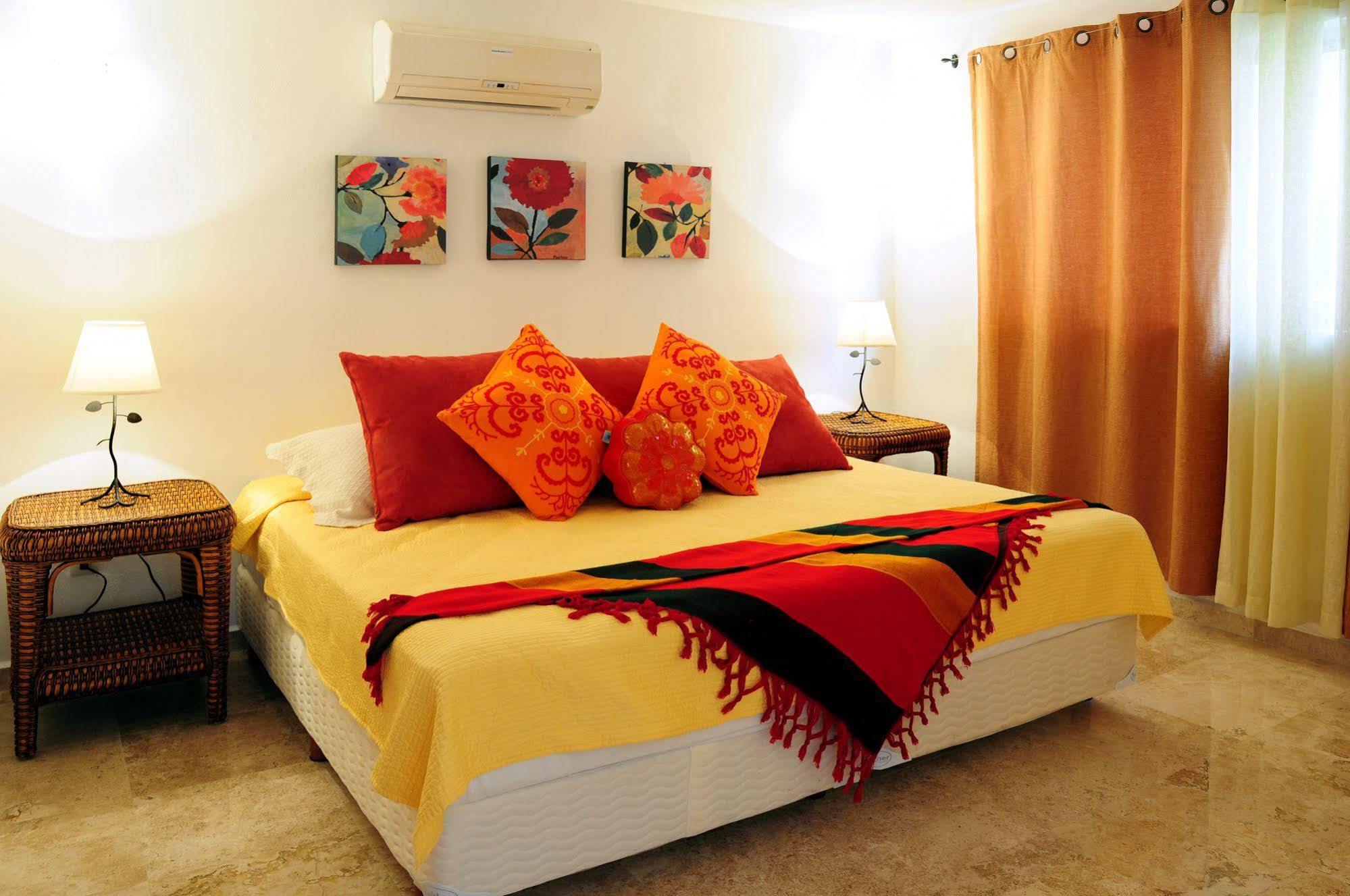 Ocean Plaza Condos Playa del Carmen Dış mekan fotoğraf